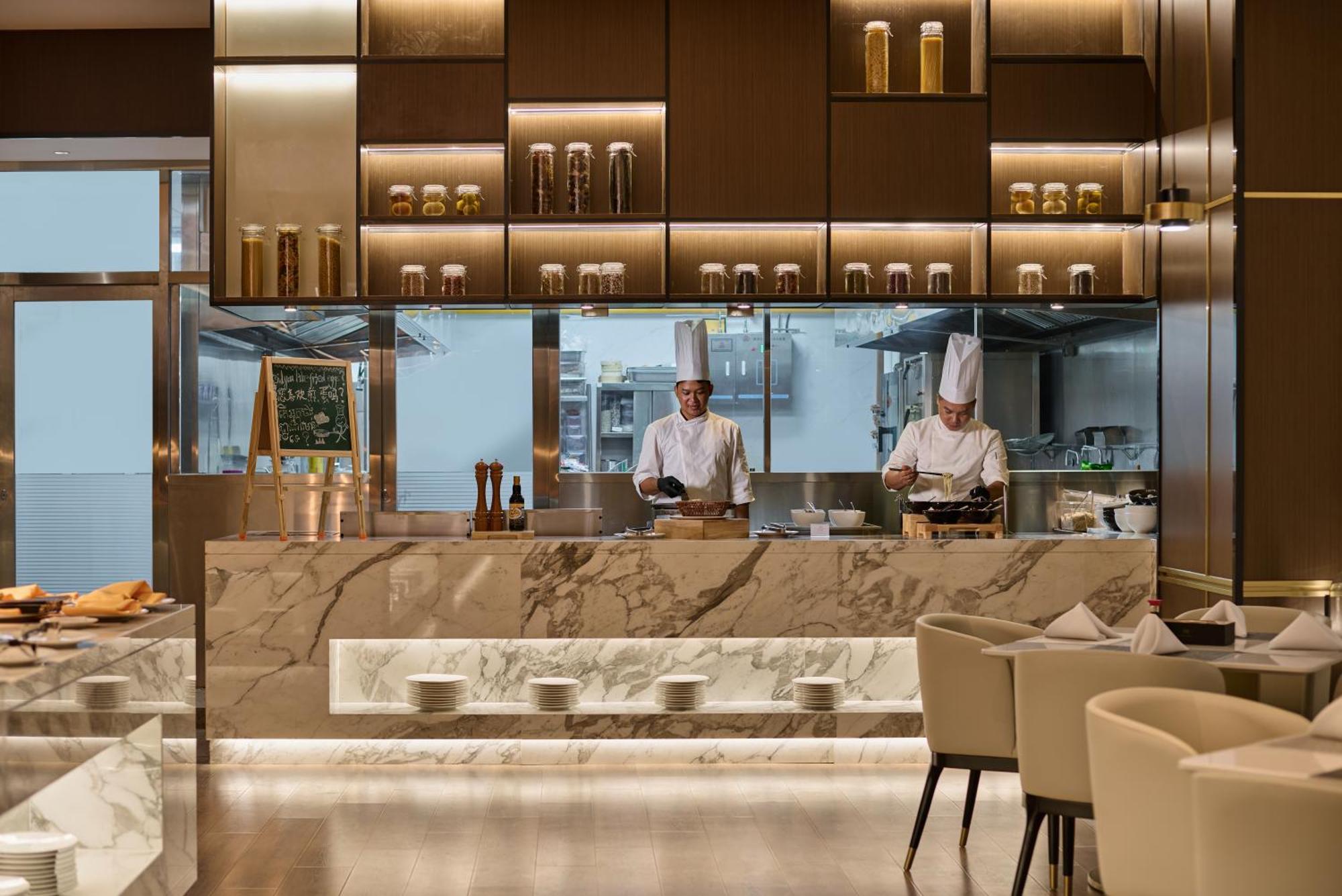 Vm Hotel Пномпень Экстерьер фото